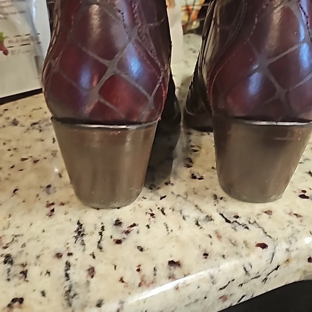 Ariat Katrina Sugar Skull boots - Picture 3 of 7